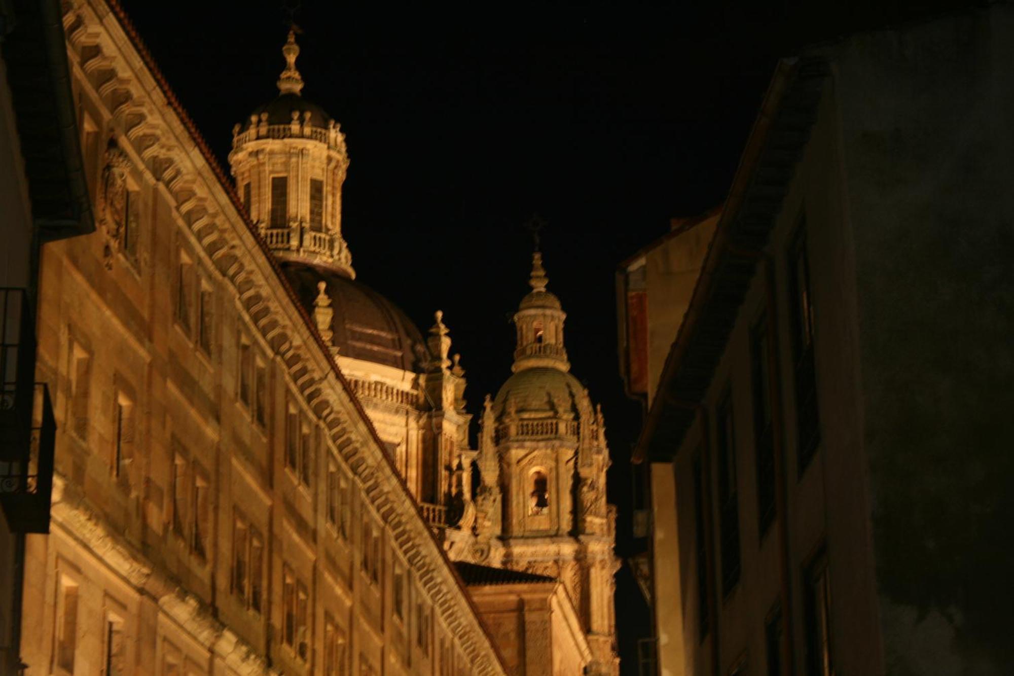 Hotel Hostal Cuzco Salamanka Zewnętrze zdjęcie