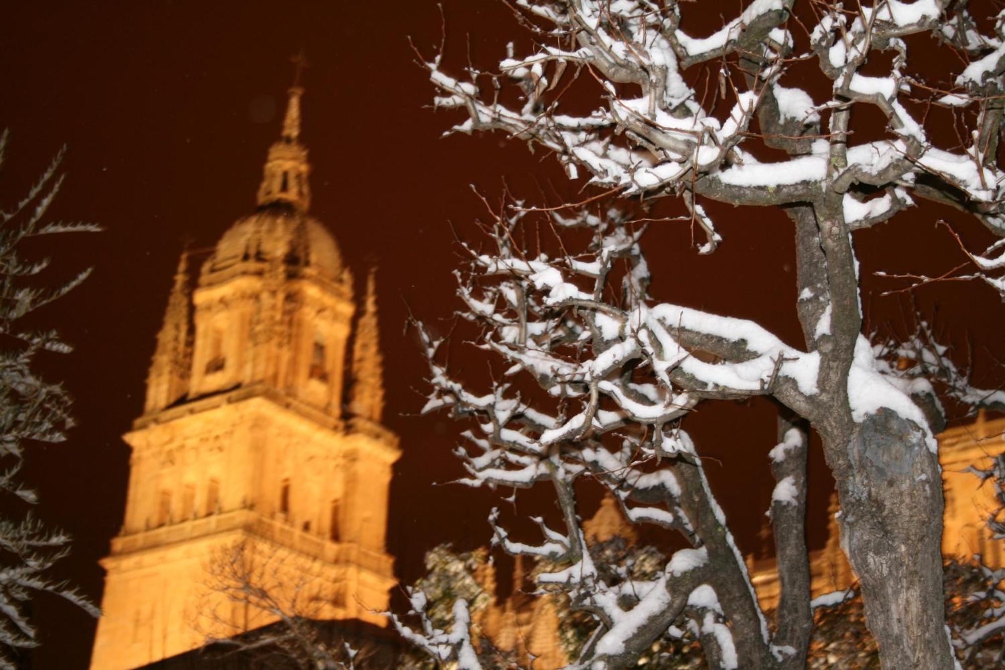 Hotel Hostal Cuzco Salamanka Zewnętrze zdjęcie